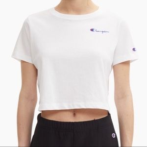 Champion logo women’s cropped tee